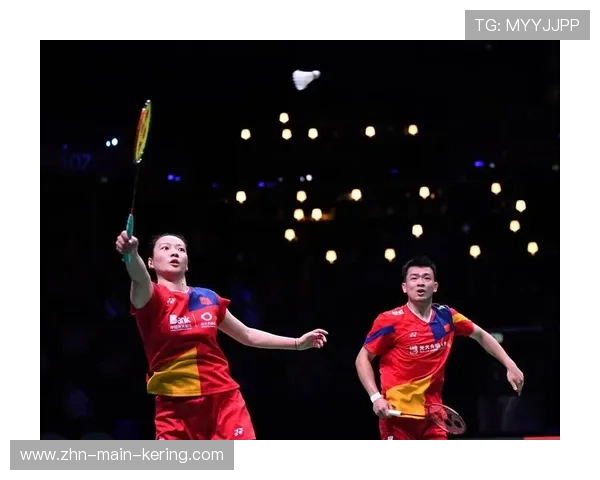 凡尘组合吊球配合精准打穿对手